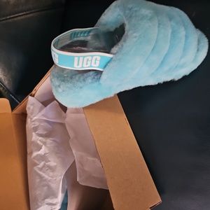 UGG Women’s Oh Yeah Genuine Slippers, size 6 TEAL. NEW in box